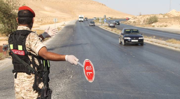 حكومة الخصاونة تعدل ساعات حظر التجول الشامل في الأردن