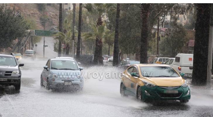 أمطار غزيرة مع تعمق تأثير المنخفض الجوي على الأردن.. فيديو