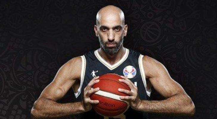 نجم الأهلي زيد عباس أفضل لاعب كرة سلة في الأردن