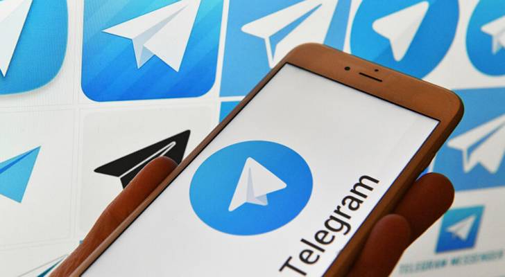 بعد أزمة الخصوصية في واتساب.. قفزة هائلة في اشتراكات تلغرام