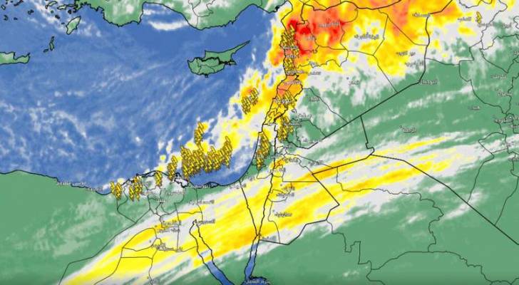 طقس العرب: بداية عبور الجبهة الباردة مناطق شمال المملكة - فيديو