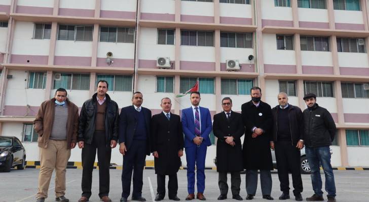 سفير أفغانستان في الأردن يزور مدرسة سيد جمال الدين الأفغاني بالسلط
