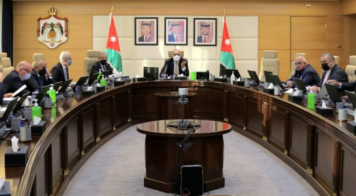 الحكومة تناقش ارتفاع أعداد اصابات كورونا في الأردن