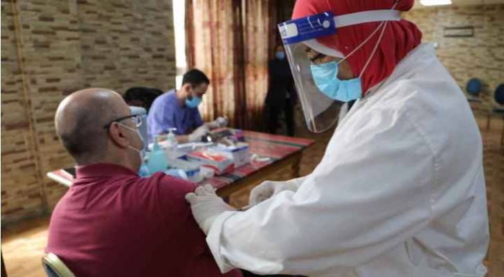 ٦ آلاف شخص تلقوا لقاح كورونا منذ بدء حملة التطعيم في عجلون