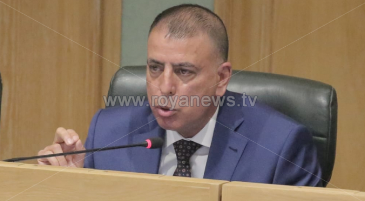 وزير الداخلية مازن الفراية