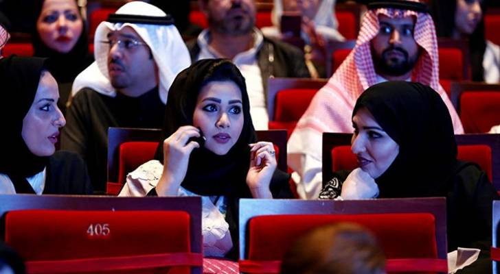 السعودية تزيد دور العرض السينمائي إلى ٣٣ دارا وتعد بمزيد من الترفيه