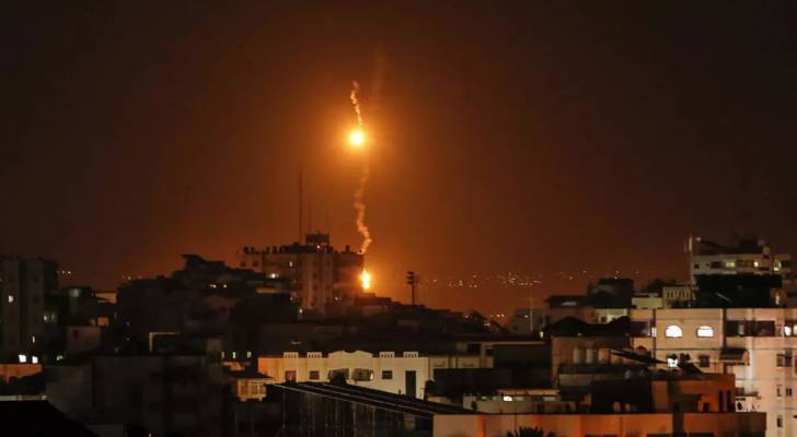 جيش الاحتلال الاسرائيلي يطلق صافرات الإنذار في بلدات محاذية لقطاع غزة عقب سماع دوي انفجار
