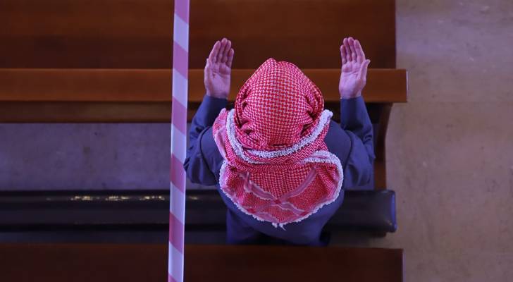 المسيحيون في الأردن يحتفلون بأحد الشعانين في أول أيام العودة إلى الكنائس -فيديو