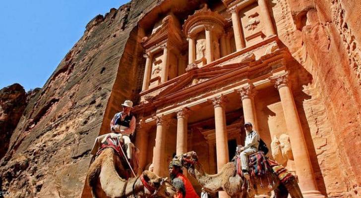 السياحة: معاملة السائح العربي كالأردني برسوم دخول المواقع الأثرية