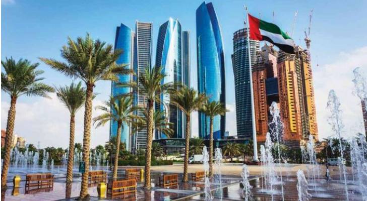 الإمارات تعلق دخول المسافرين من ٤ دول آسيوية