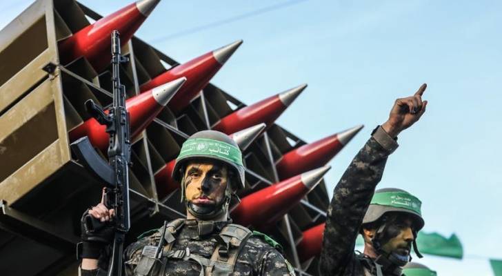 "كتائب القسام" توجه ضربة صاروخية لتل أبيب بـ١٣٠ صاروخا