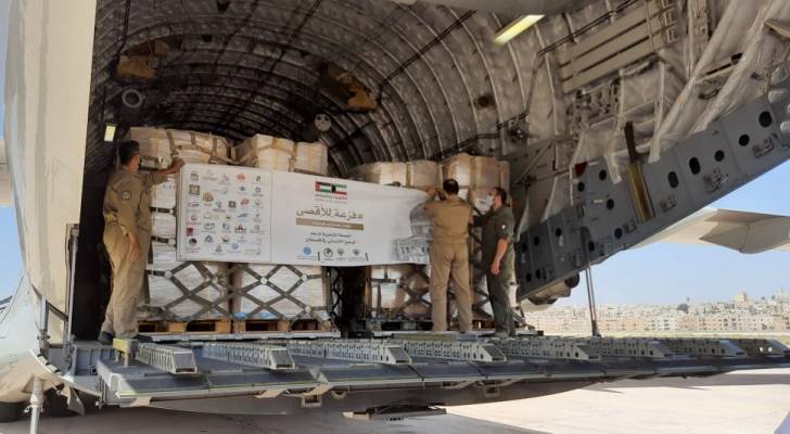 الأردن يستقبل طائرة مساعدات كويتية لفلسطين