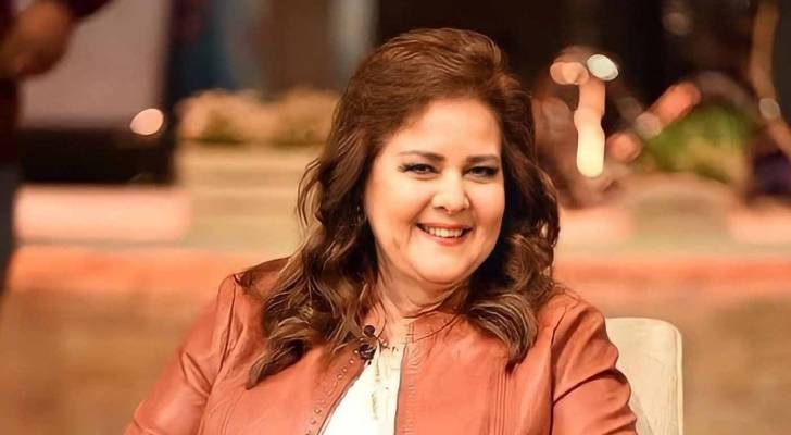 الكشف عن تطورات الحالة الصحية للفنانة المصرية دلال عبد العزيز