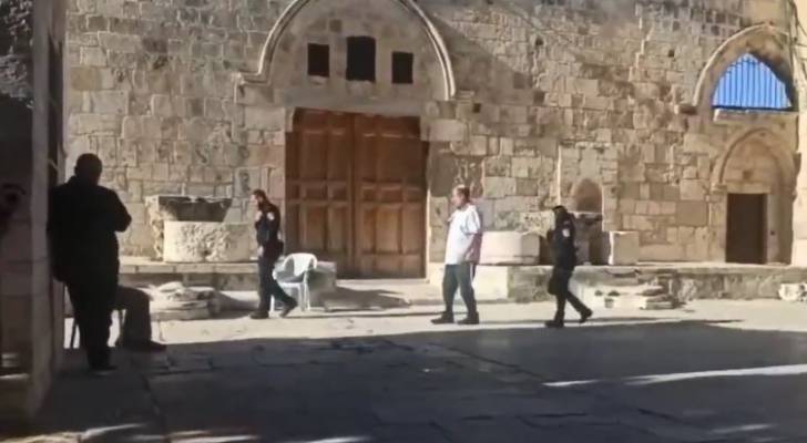 المستوطن "يهودا غليك" يقتحم باحات المسجد الأقصى بمساندة شرطة الاحتلال الإسرائيلي - فيديو