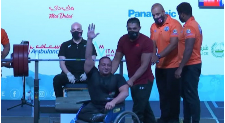 لاعب المنتخب الوطني لرفع الأثقال للمعوقين عمر قرادة