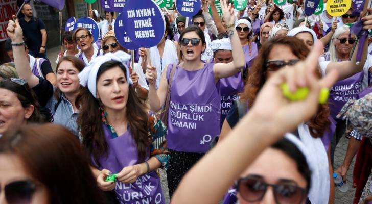 تركيا تنسحب رسميا من معاهدة لمكافحة العنف ضد المرأة