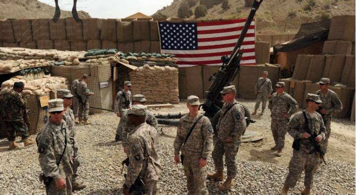 القوات الأمريكية والناتو تخلي أكبر قاعدة عسكرية في أفغانستان