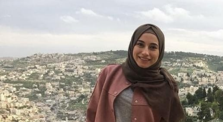 الشابة الفلسطينية ياسمين جابر