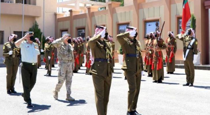 الحنيطي يفتتح دورة الدفاع الوطني رقم ١٩