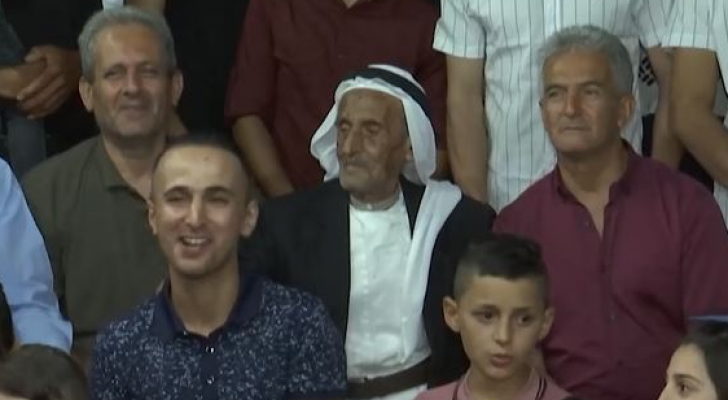 الحاج نظمي عبد الغني وأحفاده