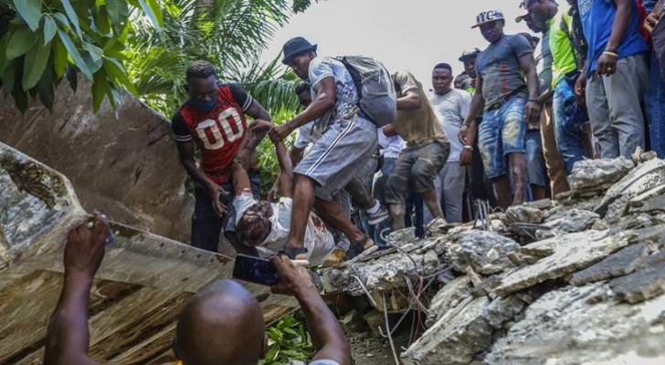 ٣٠٤ قتلى على الأقل بزلزال في هايتي بقوة ٧.٢ درجات