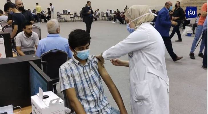 "الصحة" تعلن مراكز التطعيم ضد كورونا في الأردن ليوم الجمعة.. أسماء