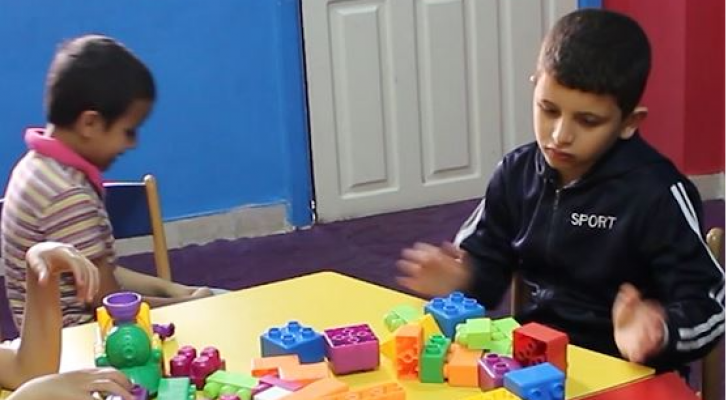 المركز الوحيد في الجنوب لرعاية الأطفال المصابين بالتوحد يغلق أبوابه