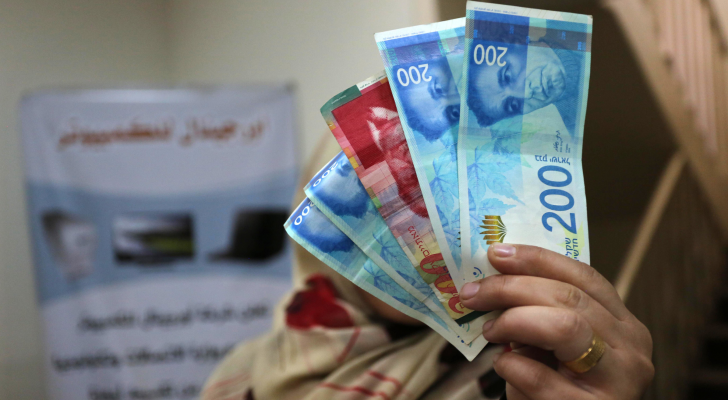 سيبقى ارتفاع الأجور أدنى من خط الفقر في فلسطين
