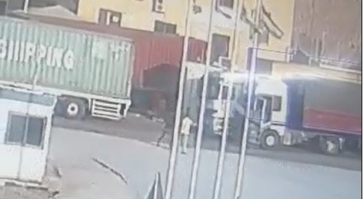 وفاة مواطن بعد تدهور شاحنة في ساحة 4 بالعقبة