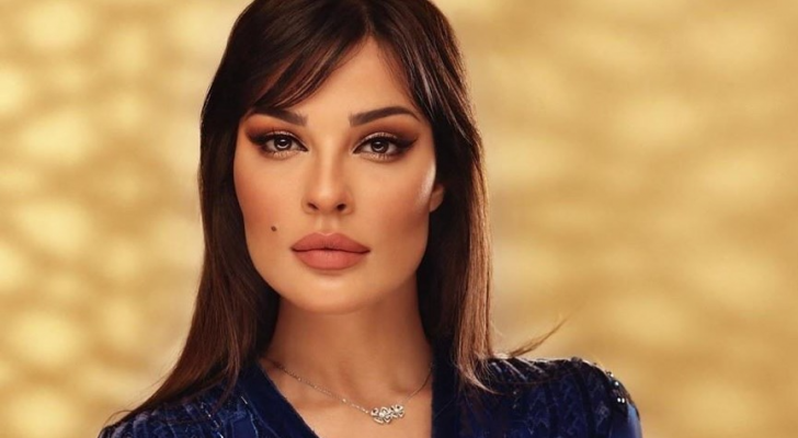الفنانة اللبنانية نادين نسيب نجيم