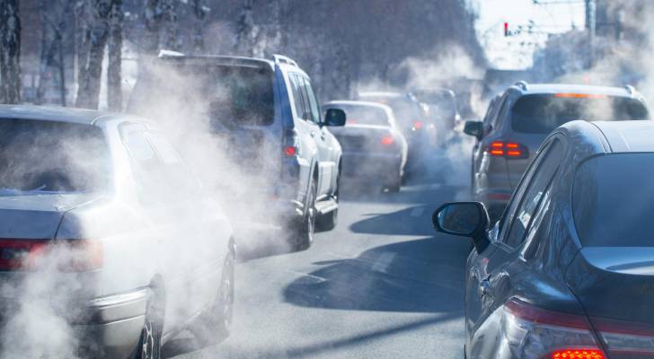 استشاري أمراض صدرية: تلوث الهواء قد يؤدي إلى الوفاة.. فيديو