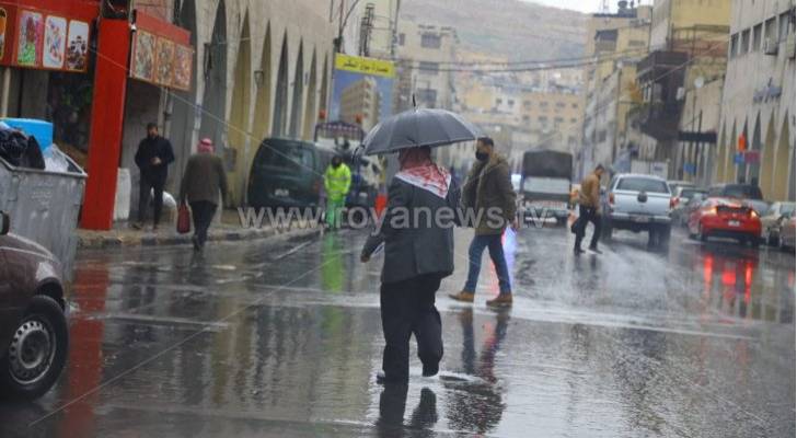 انخفاض ملموس على الحرارة السبت لتكون الأبرد منذ نهاية الشتاء الماضي