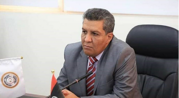 وزير التربية والتعليم  الليبي موسى المقريف