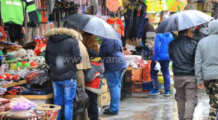 تشديد الرقابة على تطبيق أوامر الدفاع في احتفالات رأس السنة بالزرقاء