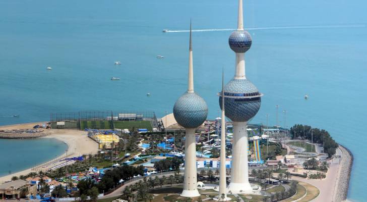 الكويت تحث مواطنيها على مغادرة دول بسبب أوميكرون