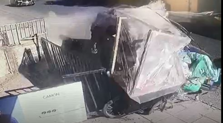 فيديو مرعب لحادث دهس عامل وطن في عمان