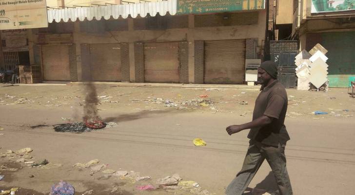 عصيان مدني في الخرطوم عقب سقوط ٧ متظاهرين في احتجاجات مناهضة للانقلاب