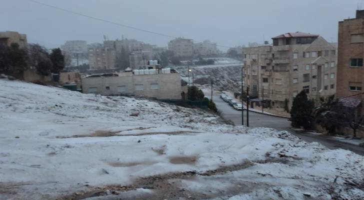 طقس العرب: اشتداد كبير في حدة الأجواء الباردة.. وتوقعات بتجدد تساقط الثلوج فوق ٨٠٠ متر