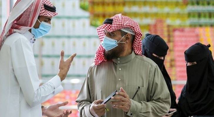تراجع عدد إصابات كورونا اليومية في السعودية