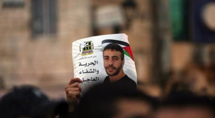 الاحتلال يرفض طلبا فلسطينيا بزيارة الأسير ناصر أبو حميد