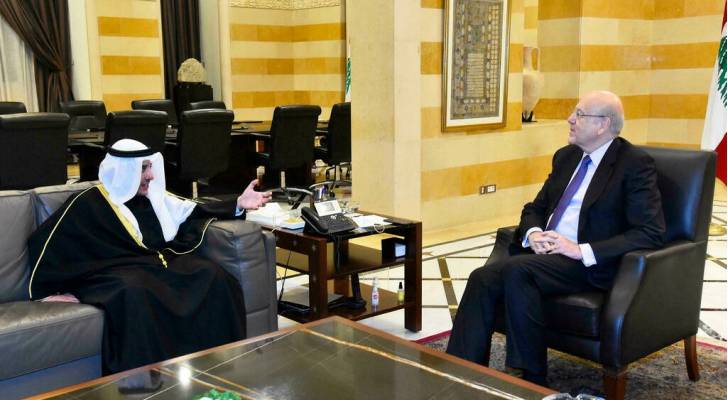 وزير الخارجية الكويتي يقدم مقترحات للبنان لتخفيف التوتر مع دول الخليج
