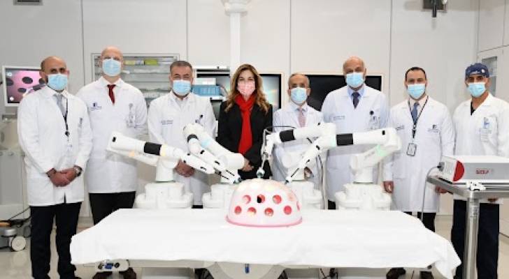 "الحسين للسرطان" يدخل أول نظام جراحة روبوتية