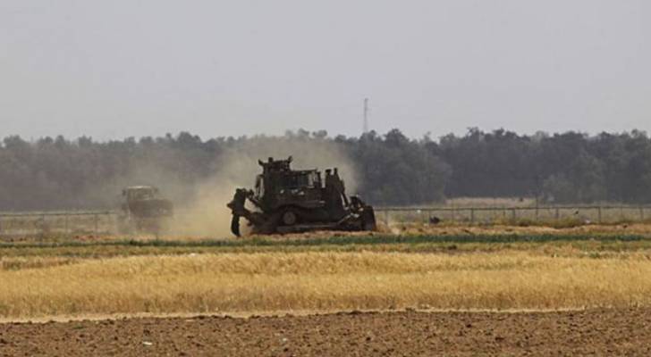 الاحتلال يطلق النار صوب مزارعي وعمال غزة