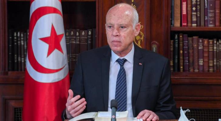 الرئيس التونسي: ستتشكل لجنة لصياغة دستور "جمهورية جديدة"