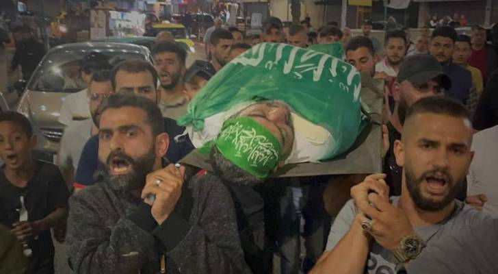 الهلال الأحمر: عشرات الإصابات في مواجهات مع قوات الاحتلال بالقدس