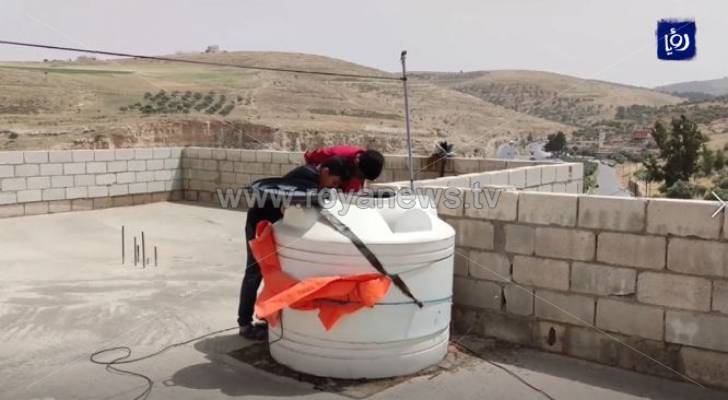 شكاوى من انقطاع المياه في حي أسد بكفرخل - فيديو