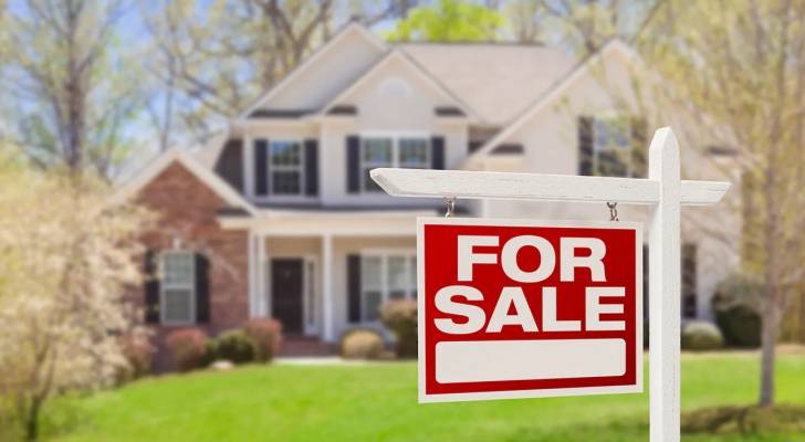 أمريكا: تراجع مبيعات المنازل القائمة لأدنى مستوياتها منذ بداية جائحة كورونا