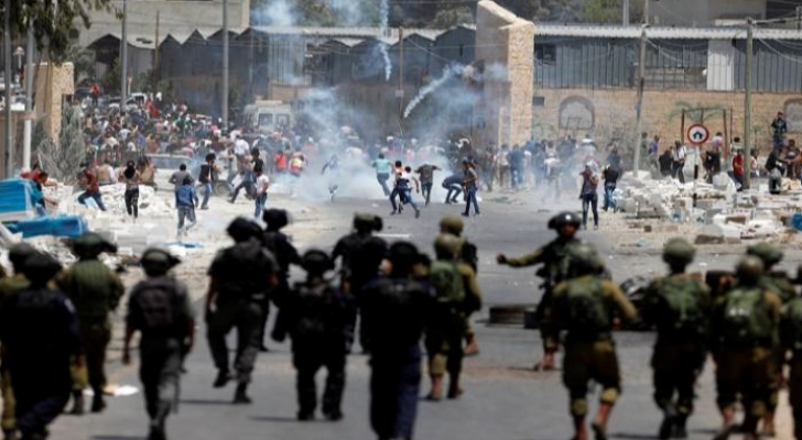 صورة أرشيفية لمواجهات الفلسطينيين مع قوات الاحتلال