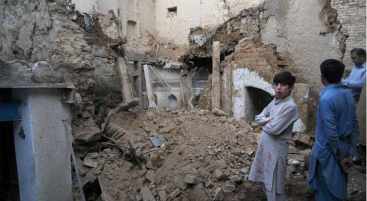 ٢٥٠ قتيلا بزلزال قوي في أفغانستان