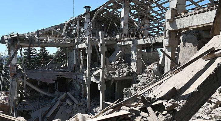 إصابة منشأتين أوكرانيتين ضخمتين لتخزين الحبوب والزيوت بقصف صاروخي